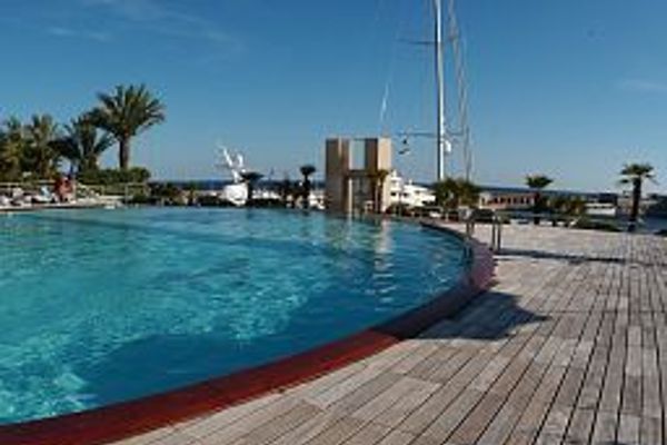 Hotel Quai des Princes Residence (Cap-d'Ail)
